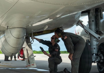 U.S. and India navies conduct bilateral P-8 training