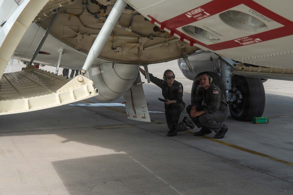 U.S. and India navies conduct bilateral P-8 training U.S. and India navies conduct bilateral P-8 training