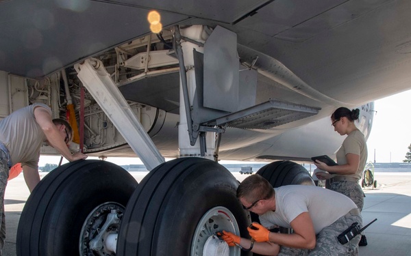 916 ARW inspects KC-135 for the last time