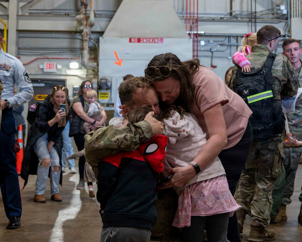 171st Airmen Home from Operation Spartan Shield 171st Airmen Home from Operation Spartan Shield