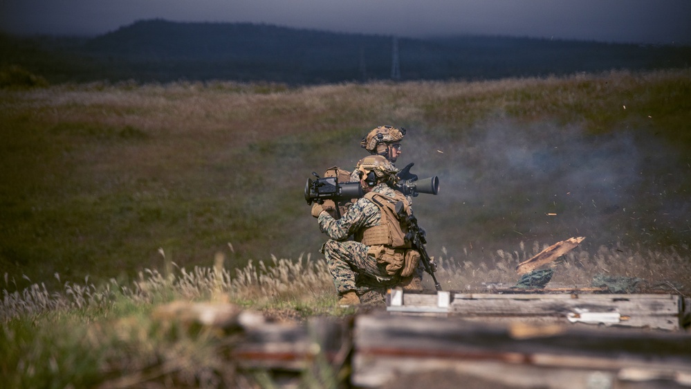 31st MEU | BLT 1/7 conducts Weapons  Range