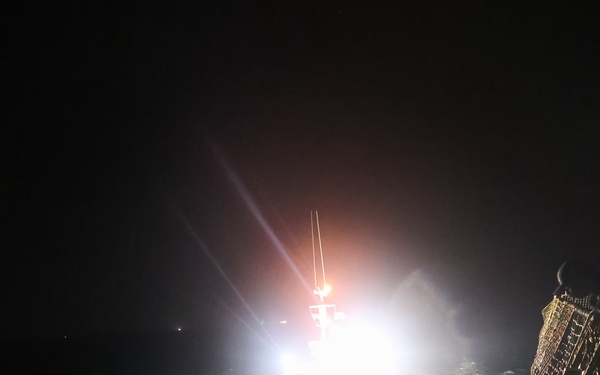 USS Paul Ignatius (DDG 117) conducts a sea-and-anchor evolution to pull into port