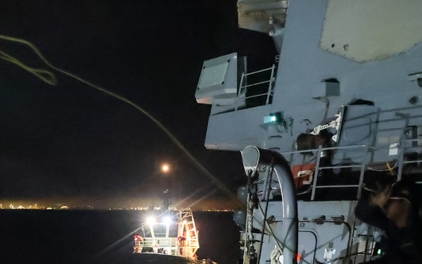 USS Paul Ignatius (DDG 117) conducts a sea-and-anchor evolution to pull into port