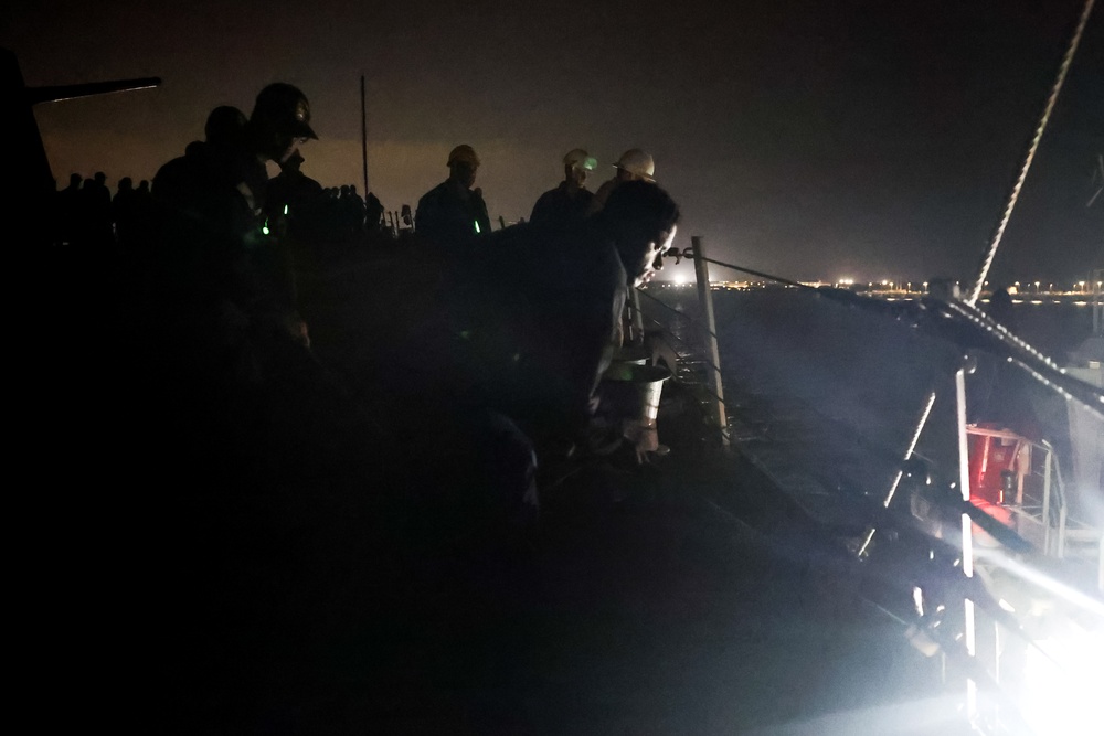 USS Paul Ignatius (DDG 117) conducts a sea-and-anchor evolution to pull into port USS Paul Ignatius (DDG 117) conducts a sea-and-anchor evolution to pull into port