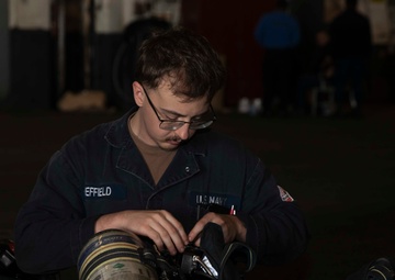 Kearsarge Conducts Routine Maintenance