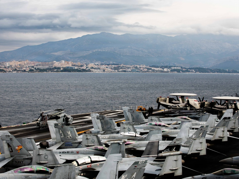 USS Gerald R. Ford (CVN 78) Arrives in Split, Croatia