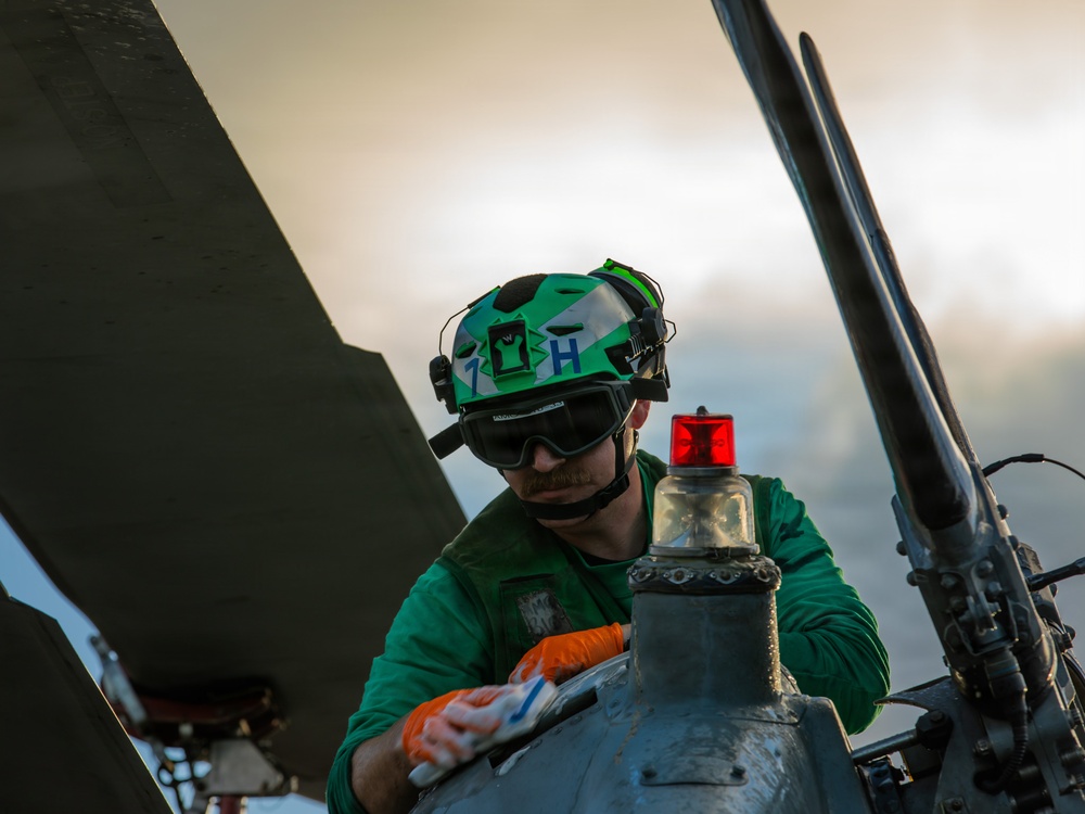 HSM-70 Flight Deck Operations HSM-70 Flight Deck Operations