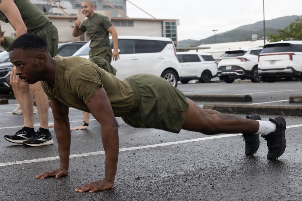 3rd MAW Sergeant Major leads PT with VMFA-225 in Puerto Rico