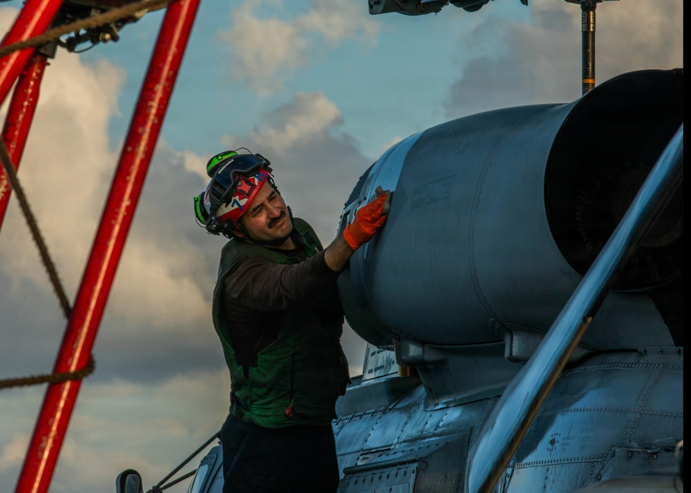 HSM-70 Flight Deck Operations