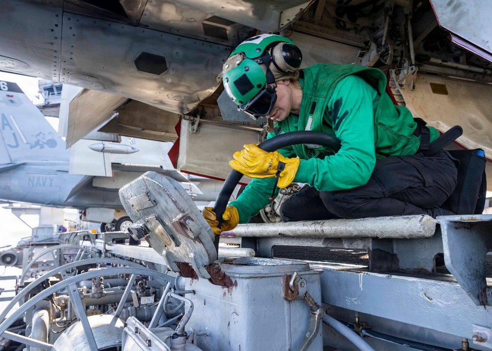 VFA-31 Flight Deck Operations VFA-31 Flight Deck Operations
