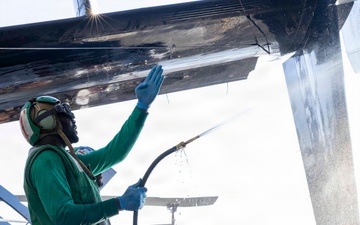 VAW-124 Flight Deck Operations