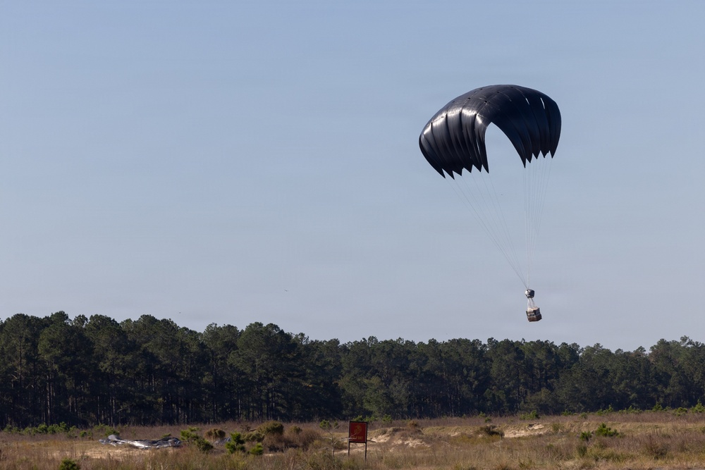 2nd Distribution Support Battalion and Marine Aerial Refueler Squadron (VMGR) 252 Conduct Airdrop Operations