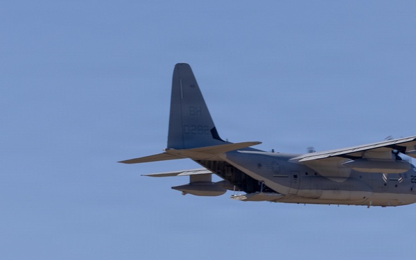 2nd Distribution Support Battalion and Marine Aerial Refueler Squadron (VMGR) 252 Conduct Airdrop Operations