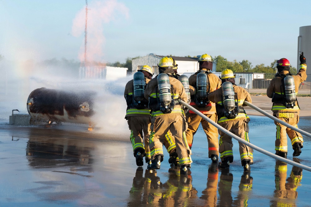 Ryan McBeth Visits Department of Defense Fire Academy Ryan McBeth Visits Department of Defense Fire Academy