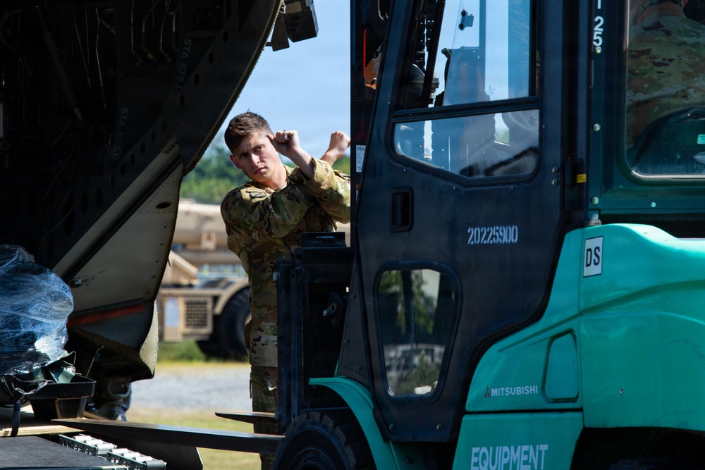 Army Chinooks excel in delivering excess to DLA