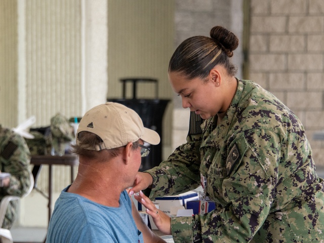 Corpsman Administers 2025 Flu Vaccine