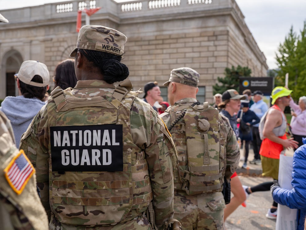 Soldiers provide a presence patrol in the National Mall Soldiers provide a presence patrol in the National Mall