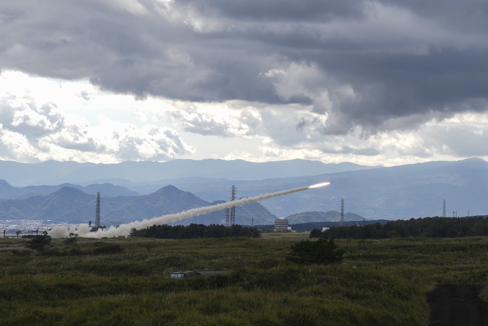 3rd Marine Division - CATC Fuji HIMARS Live-Fire