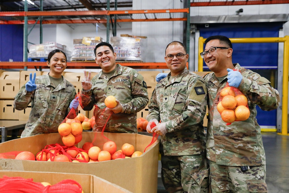 California National Guard Soldiers Support Food Bank Operations at the Los Angeles Regional Food Bank California National Guard Soldiers Support Food Bank Operations at the Los Angeles Regional Food Bank