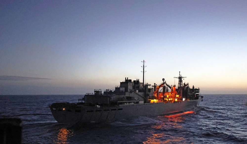 USS Roosevelt (DDG 80), USNS Supply (T-AOE 6) Conduct Replenishment-at-Sea