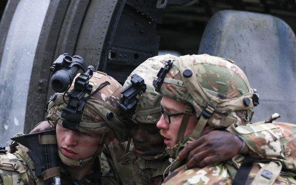 Downed Aircraft Recovery Team training during Combined Resolve