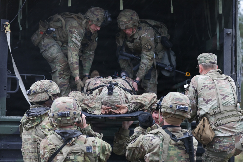 Downed Aircraft Recovery Team Training during Combined Resolve Downed Aircraft Recovery Team Training during Combined Resolve