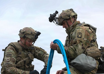 Downed Aircraft Recovery Team Training during Combined Resolve