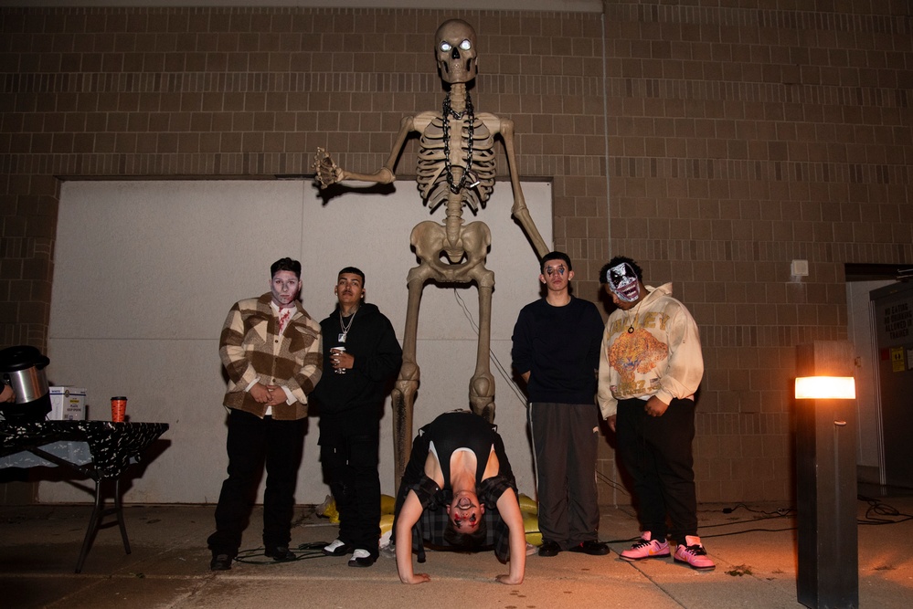 Surface Warfare Engineering Schools Command (SWESC) Great Lakes Hosts Trunk or Treat Event