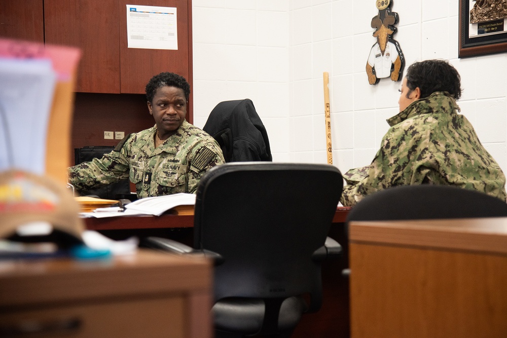 Surface Warfare Engineering Schools Command (SWESC) Great Lakes Yeoman Process Sailors to and from the Fleet