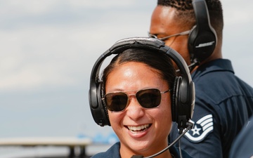Thunderbirds Perform at the Great Colorado Air Show