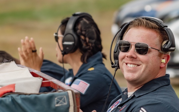 Thunderbirds Perform at the Great Colorado Air Show