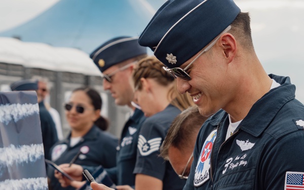 Thunderbirds Perform at the Great Colorado Air Show