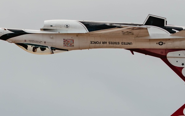 Thunderbirds Perform at the Great Colorado Air Show