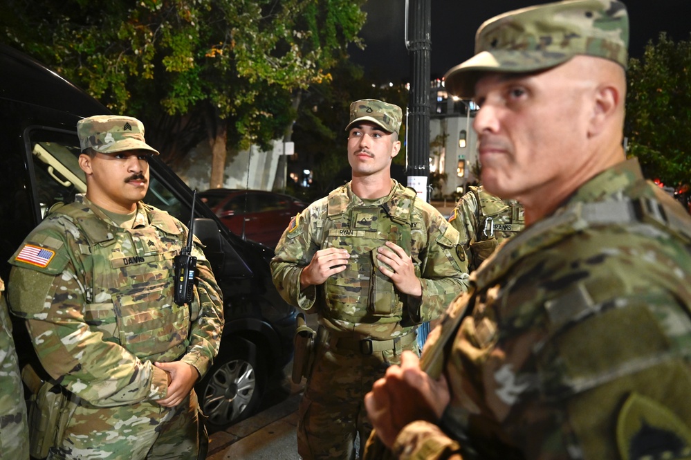 D.C. National Guard Senior Leaders Visit JTF-DC Presence Patrols D.C. National Guard Senior Leaders Visit JTF-DC Presence Patrols