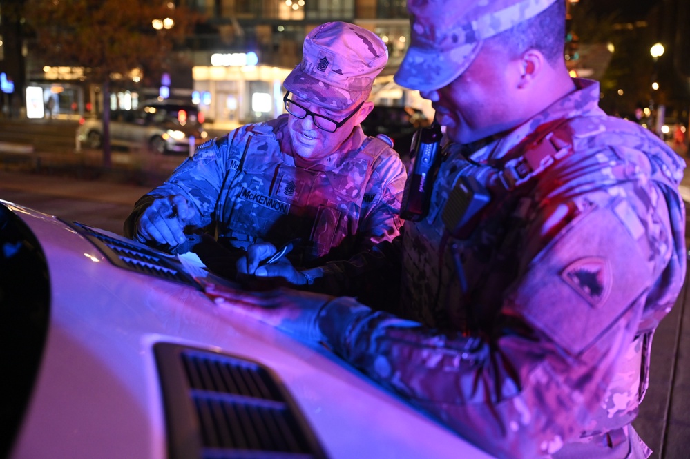 D.C. National Guard Senior Leaders Visit JTF-DC Presence Patrols D.C. National Guard Senior Leaders Visit JTF-DC Presence Patrols