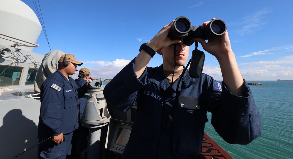 USS Roosevelt (DDG 80) Conducts Sea-and-Anchor Evolution