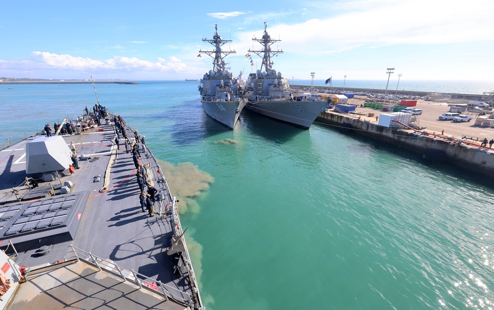 USS Roosevelt (DDG 80) Conducts Sea-and-Anchor Evolution