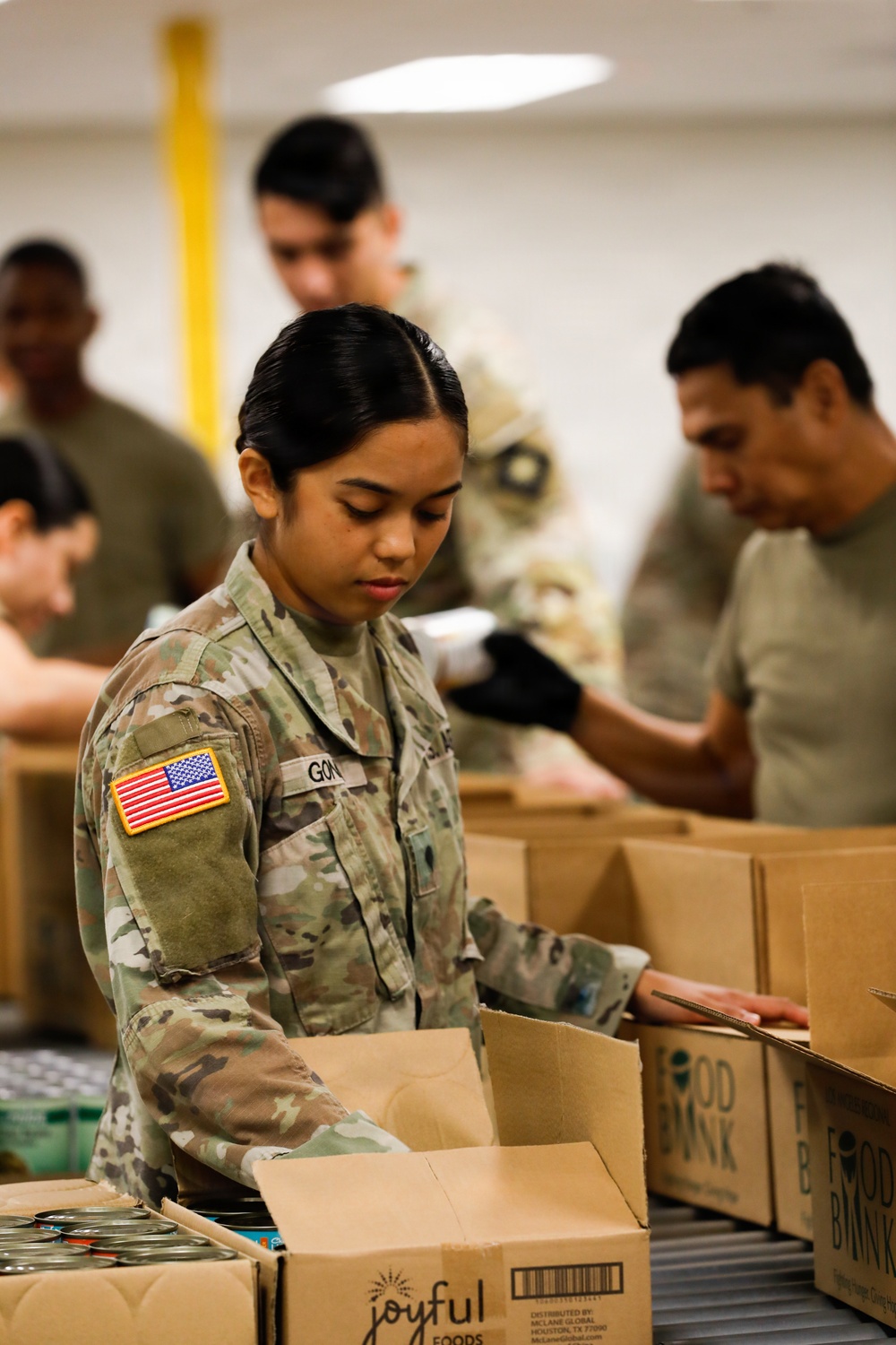California National Guard Service Members Support Food Bank Operations at the Los Angeles Regional Food Bank California National Guard Service Members Support Food Bank Operations at the Los Angeles Regional Food Bank