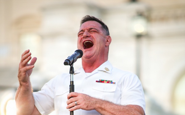 Marine Band Summer Concerts at the U.S. Capitol