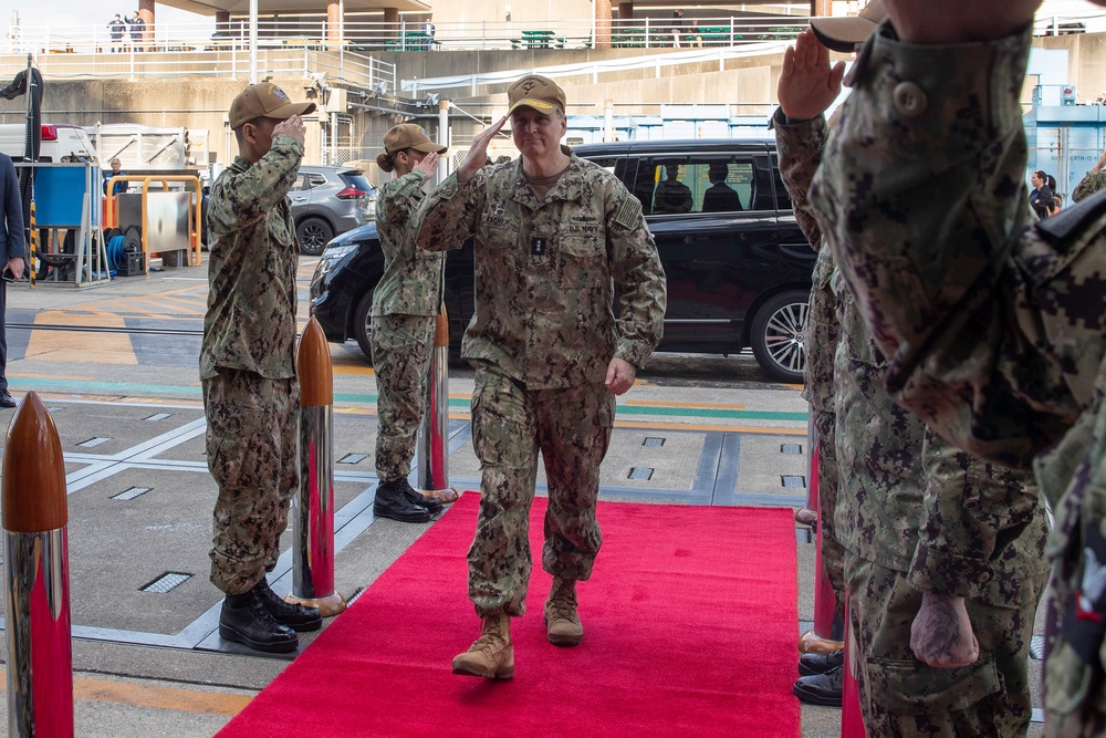 U.S. President visits USS George Washington U.S. President visits USS George Washington