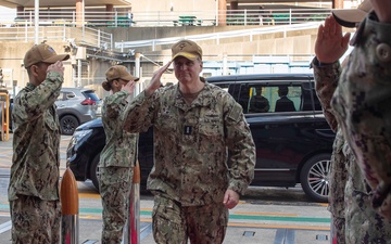 U.S. President visits USS George Washington