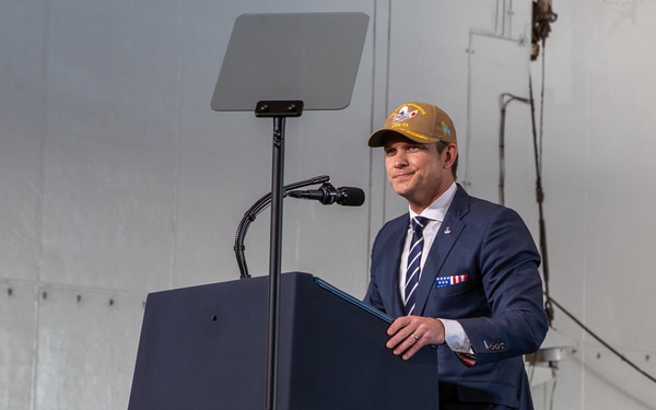 U.S. Secretary of War Visits George Washington