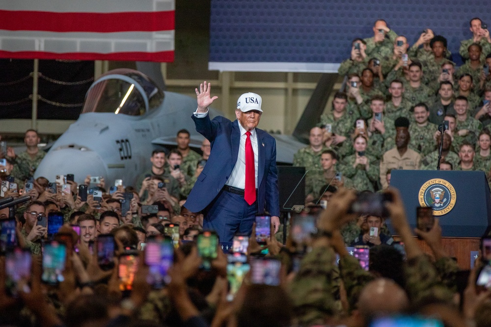 POTUS Visits George Washington