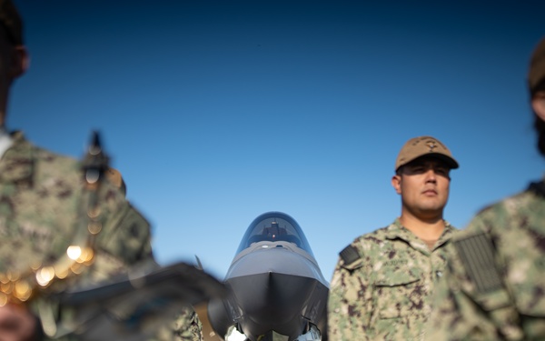President of the United States Visits USS George Washington