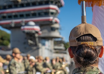 President of the United States Visits USS George Washington