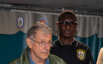 USS Kearsarge Visited By Former MCPONs