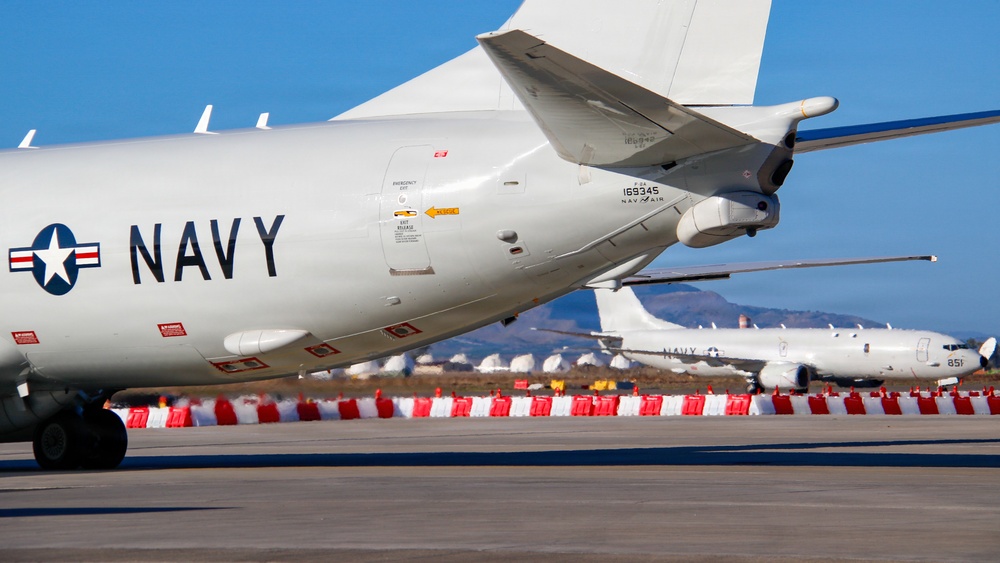 DVIDS - Images - P8 LAUNCH [Image 5 of 5]