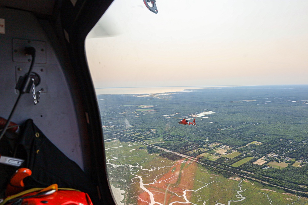 Coast Guard Air Station Atlantic City conducts rotary wing intercept training