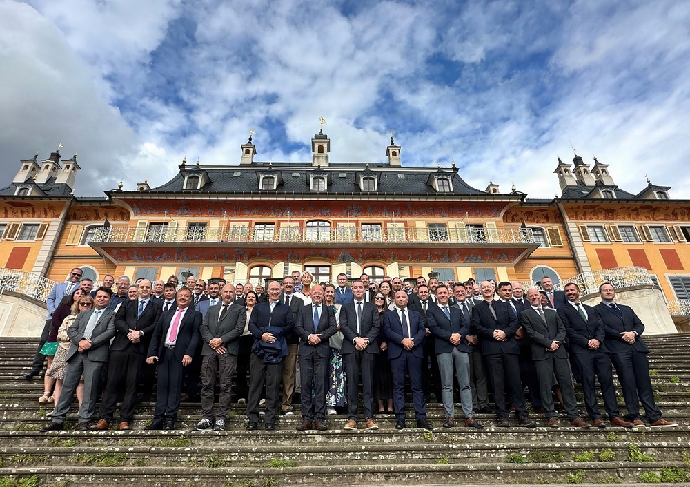 Euro-NATO Joint Jet Pilot Training Steering Committee 90 Euro-NATO Joint Jet Pilot Training Steering Committee 90