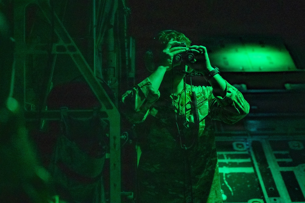 Team Hurlburt performs night ops